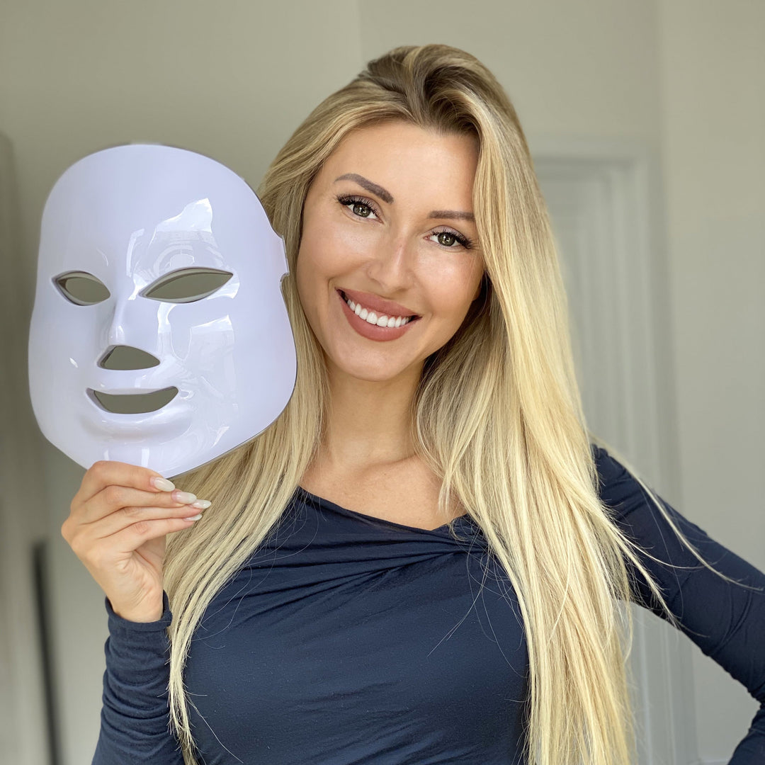 Rejuvenating Photon Face Mask for Radiant Skin Renewal