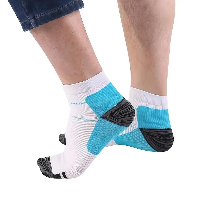 Comfort socks for active lifestyles with gentle compression support