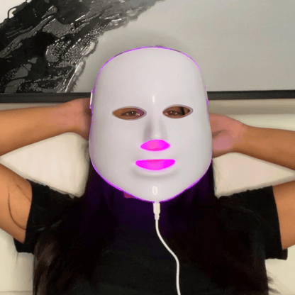 Rejuvenating Photon Face Mask for Radiant Skin Renewal